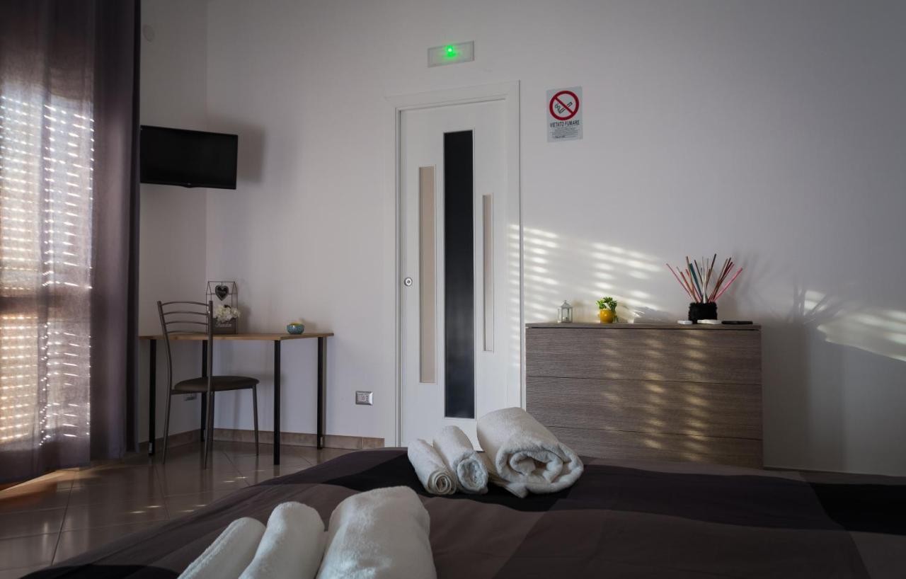Raro'S Home Bed & Breakfast Pompeya Exterior foto
